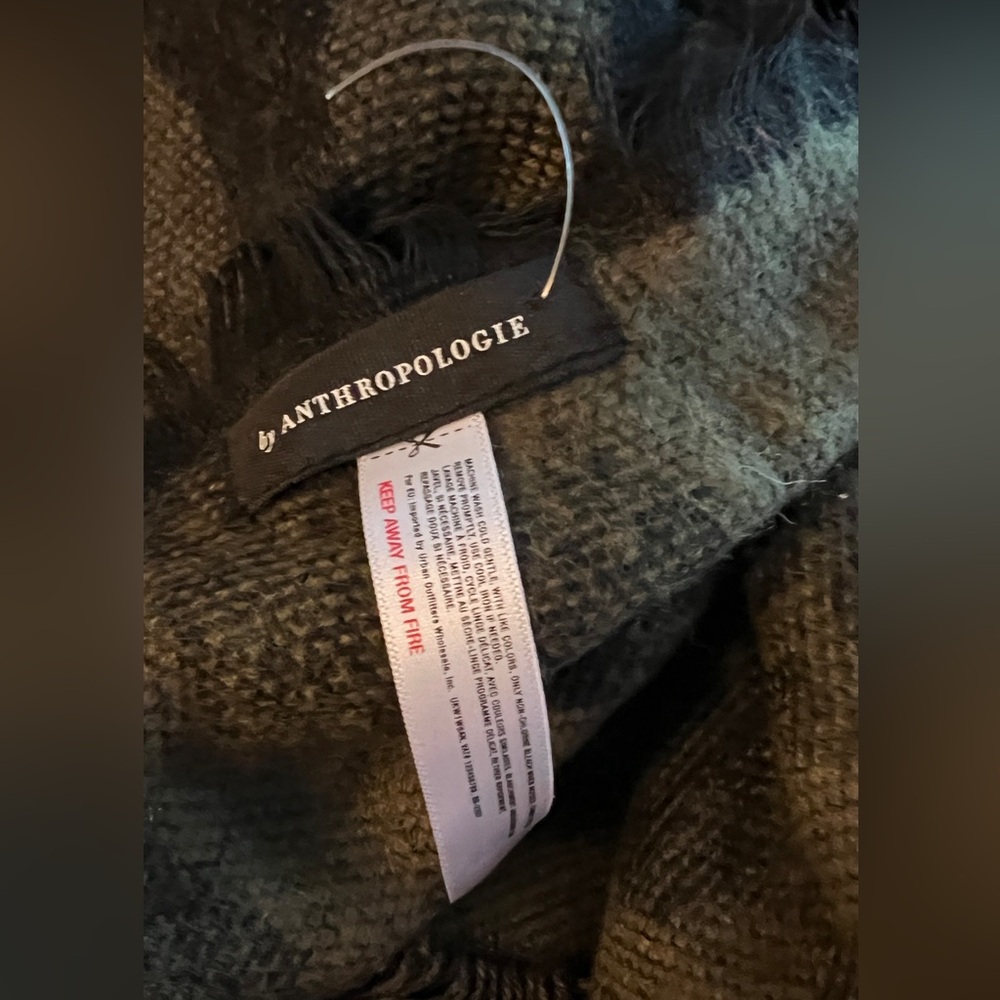 Anthropologie Olive & Black Camo Blanket Scarf - Picture 8 of 10